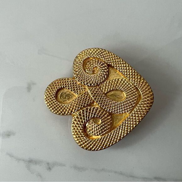 Vintage Gold Tone Triangular Swirl Belt Buckle - Picture 3 of 6